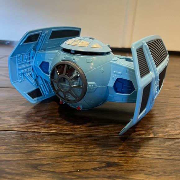 Playskool Heroes Star Wars Darth Vader’s Tie Fighter - Picture 7 of 7